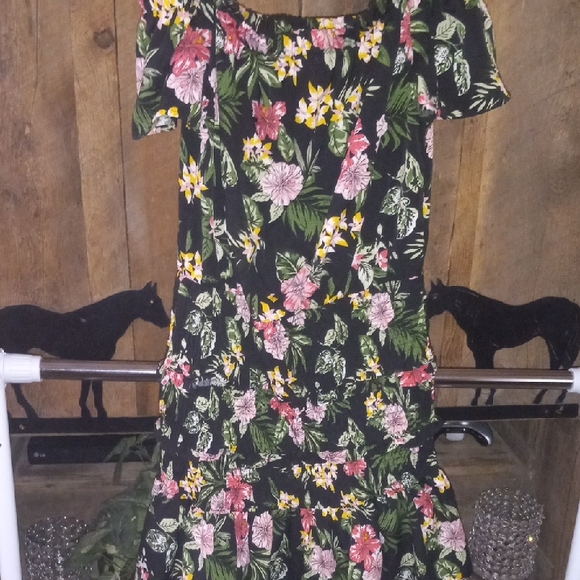 Tropical Floral Off-Shoulder Mini Dress - Picture 1 of 3